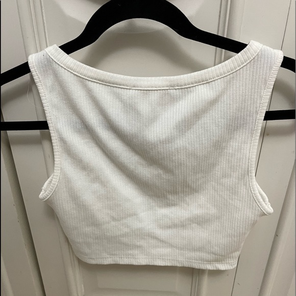 White crop top - Picture 2 of 2